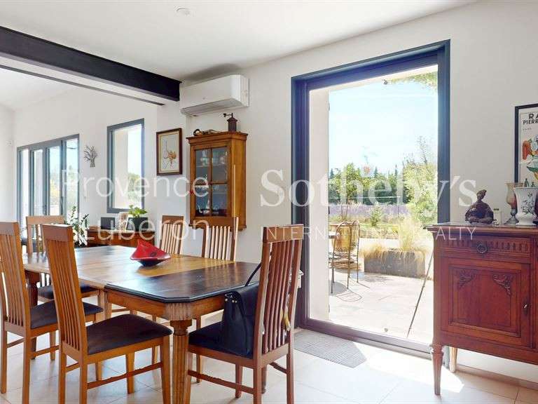 Maison L'Isle-sur-la-Sorgue - 6 chambres - 230m²