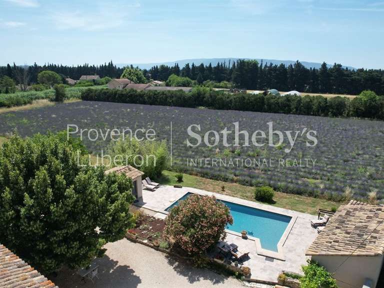 Maison L'Isle-sur-la-Sorgue - 6 chambres - 230m²