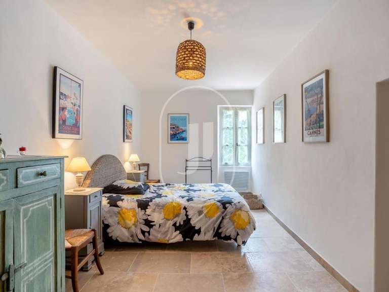 Maison L'Isle-sur-la-Sorgue - 9 chambres - 444m²