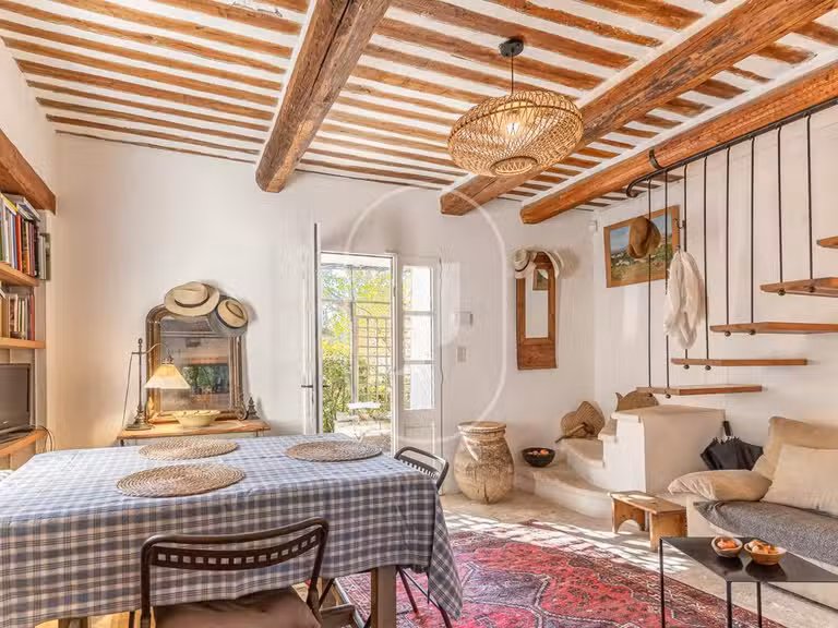 Maison L'Isle-sur-la-Sorgue - 4 chambres - 107m²
