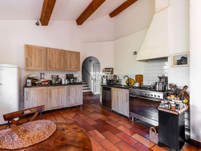 Propriété L'Isle-sur-la-Sorgue - 4 chambres - 145m²