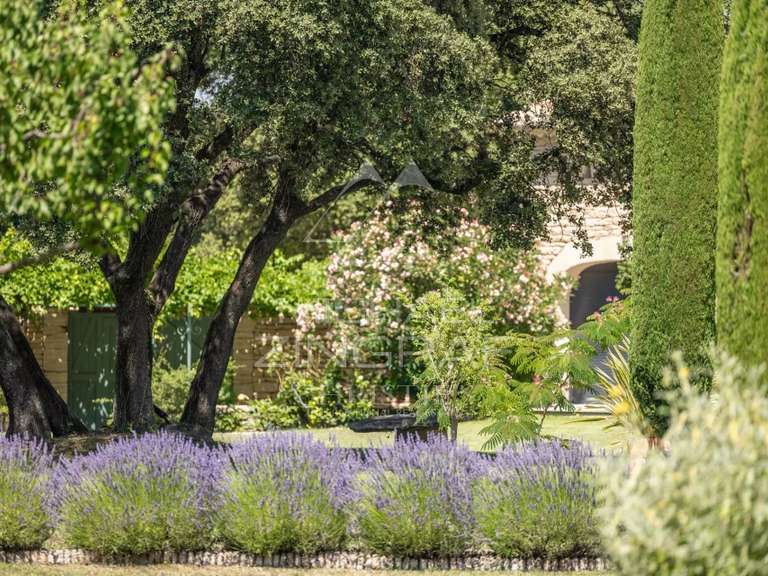 Propriété L'Isle-sur-la-Sorgue - 8 chambres - 900m²
