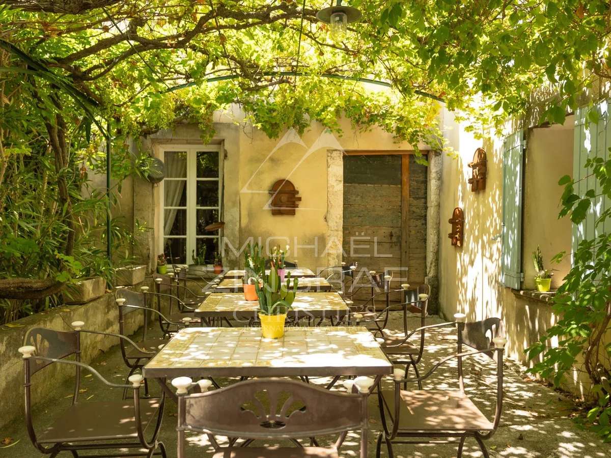 Property L'Isle-sur-la-Sorgue