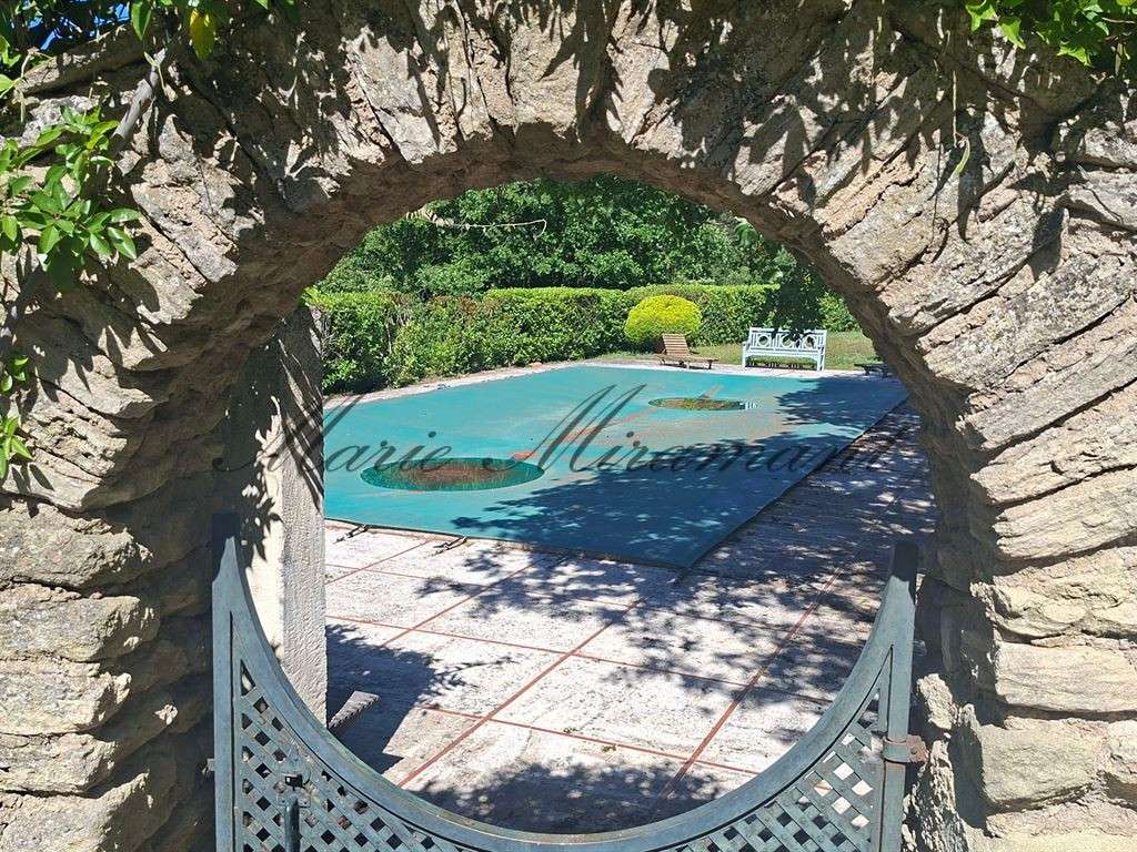 Property L'Isle-sur-la-Sorgue