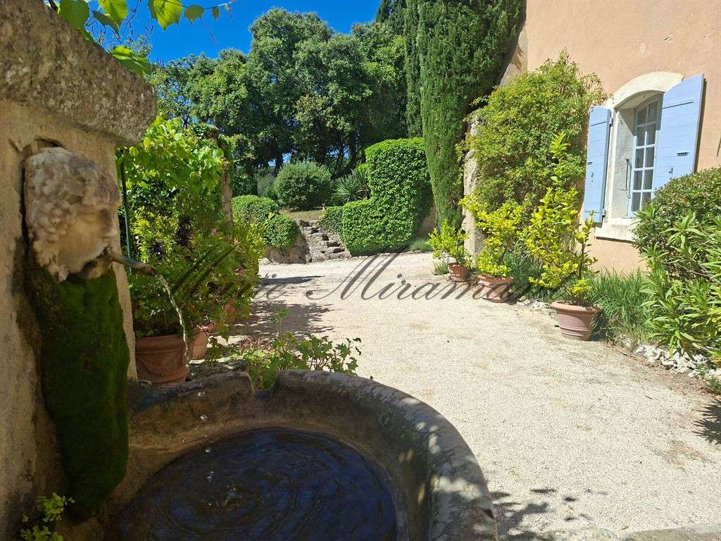 Property L'Isle-sur-la-Sorgue