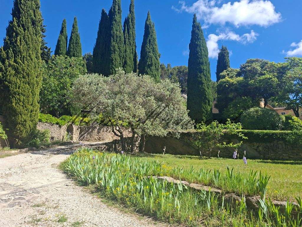 Property L'Isle-sur-la-Sorgue