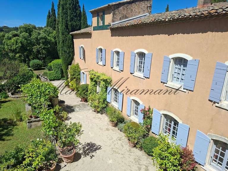 Propriété L'Isle-sur-la-Sorgue - 8 chambres - 550m²