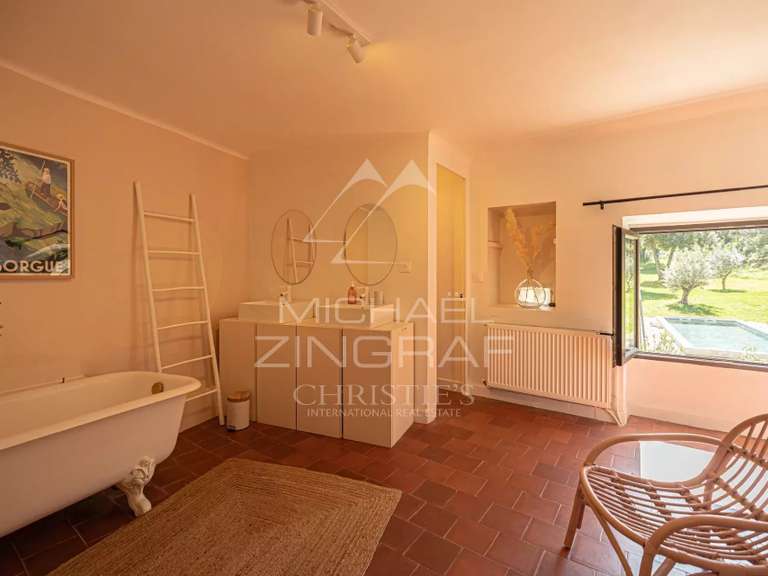 Propriété L'Isle-sur-la-Sorgue - 6 chambres - 340m²