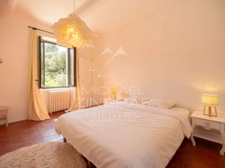 Propriété L'Isle-sur-la-Sorgue - 6 chambres - 340m²