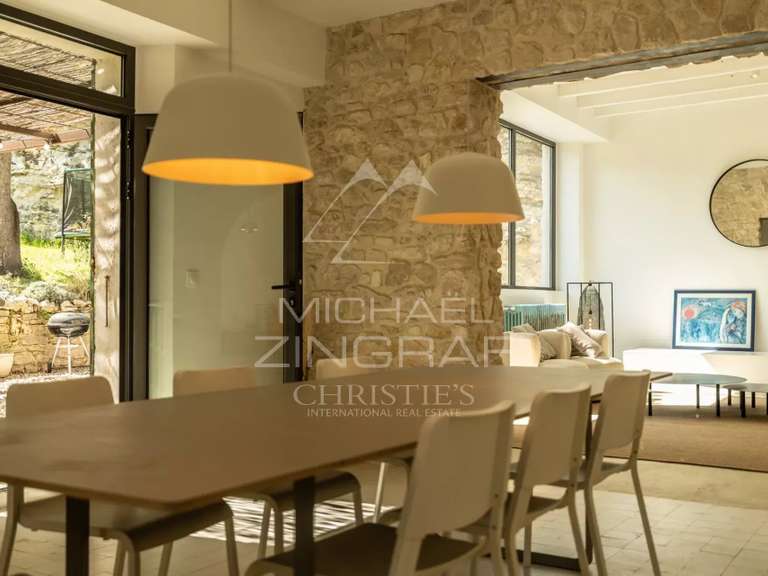 Propriété L'Isle-sur-la-Sorgue - 6 chambres - 340m²