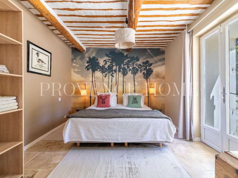 Propriété L'Isle-sur-la-Sorgue - 3 chambres - 137m²