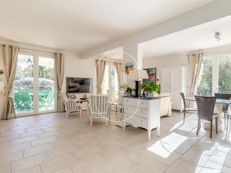 Villa L'Isle-sur-la-Sorgue - 4 chambres - 150m²