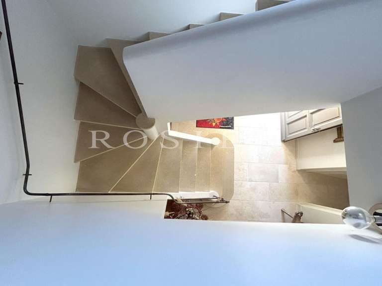 Villa L'Isle-sur-la-Sorgue - 5 chambres - 188m²