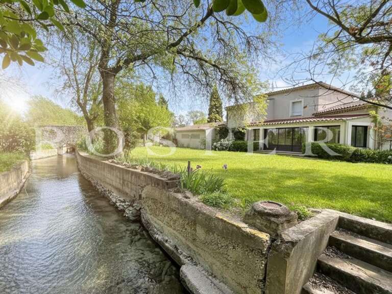 Villa L'Isle-sur-la-Sorgue - 5 chambres - 188m²