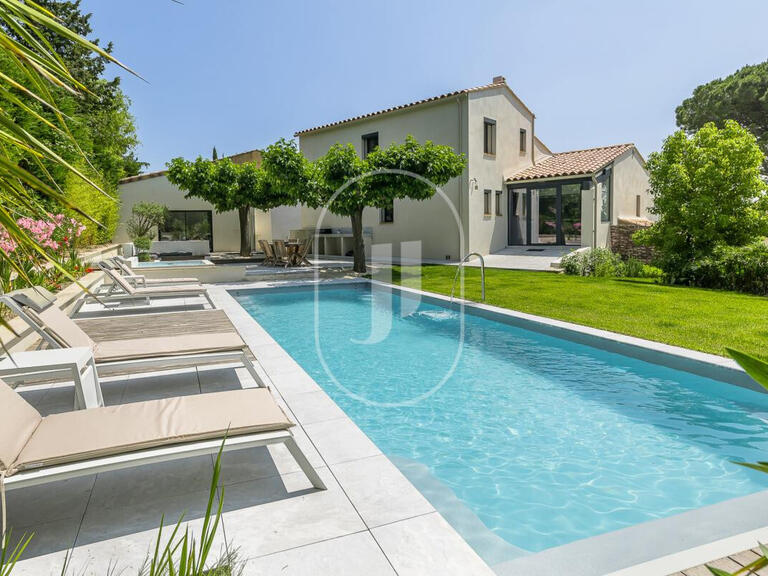 Villa L'Isle-sur-la-Sorgue - 4 bedrooms - 160m²