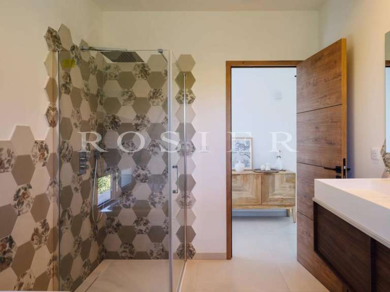 Villa L'Isle-sur-la-Sorgue - 4 chambres - 170m²