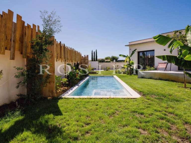 Villa L'Isle-sur-la-Sorgue - 4 chambres - 170m²