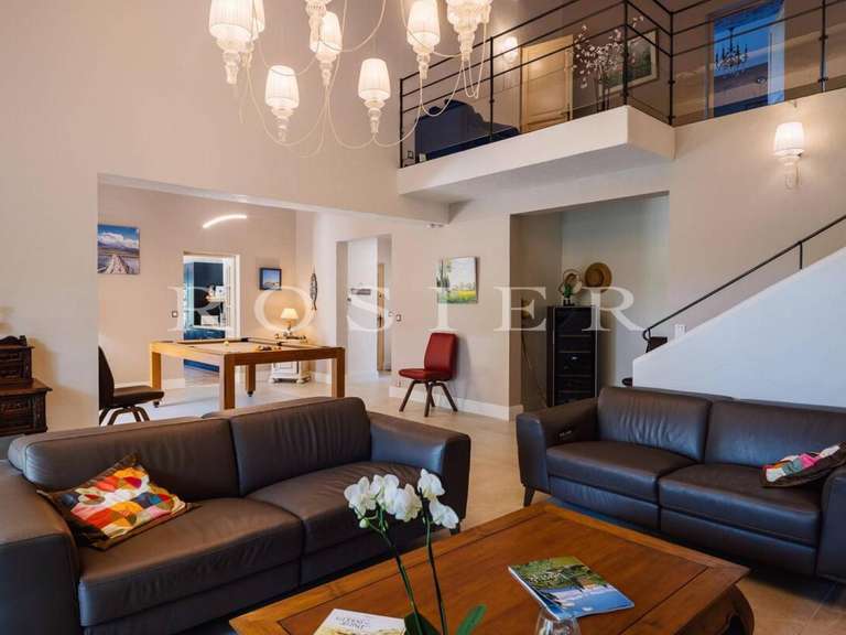 Villa L'Isle-sur-la-Sorgue - 4 chambres - 225m²