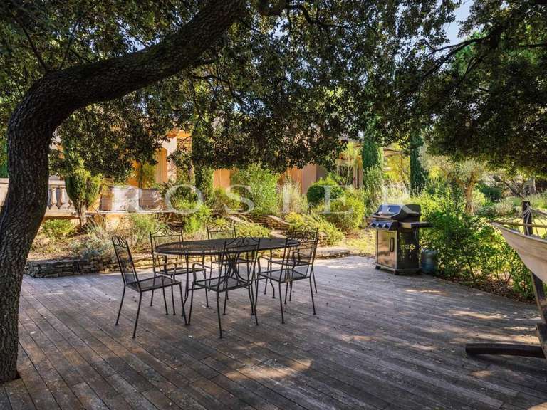 Villa L'Isle-sur-la-Sorgue - 4 chambres - 225m²