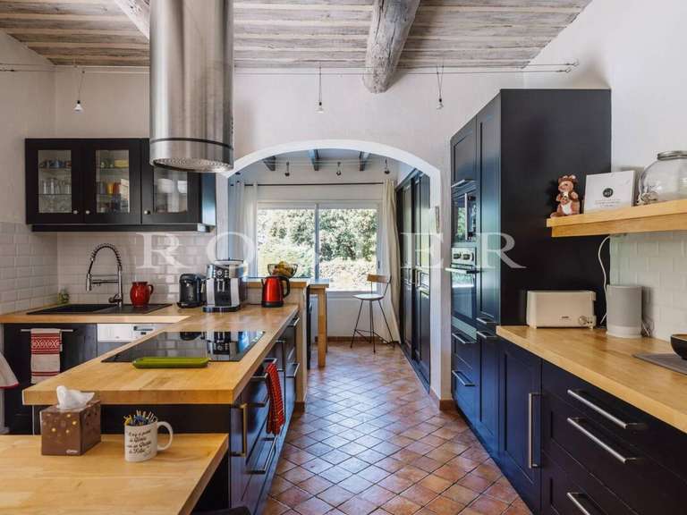 Villa L'Isle-sur-la-Sorgue - 4 chambres - 225m²