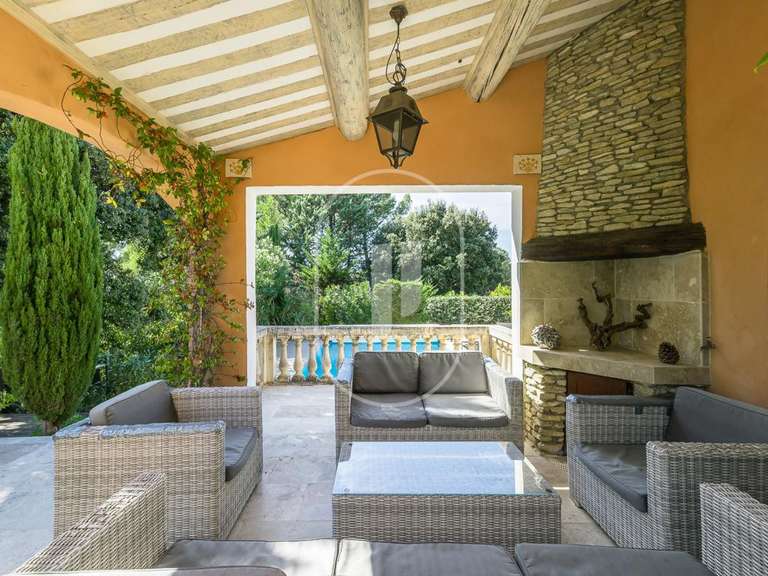 Villa L'Isle-sur-la-Sorgue - 5 chambres - 224m²