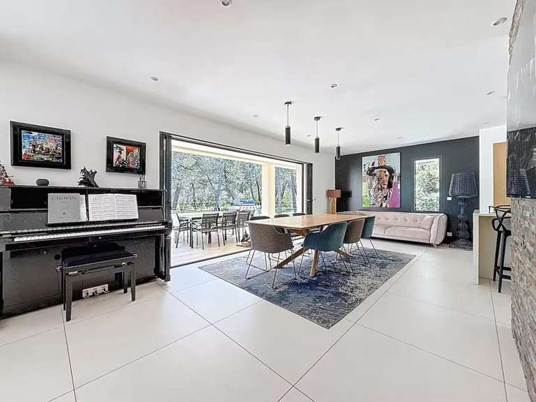 Villa L'Isle-sur-la-Sorgue - 6 chambres - 296m²