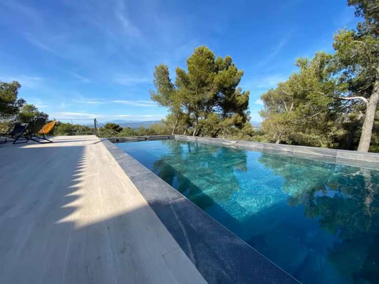 Villa L'Isle-sur-la-Sorgue - 6 chambres - 296m²