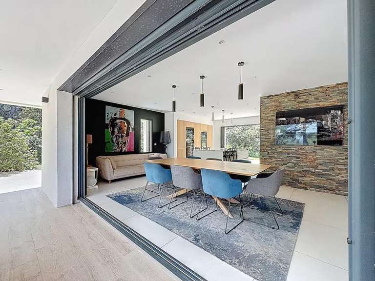 Villa L'Isle-sur-la-Sorgue - 6 chambres - 296m²