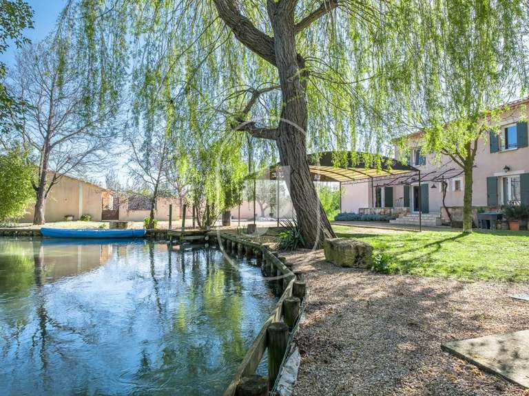 Villa L'Isle-sur-la-Sorgue - 4 chambres - 197m²