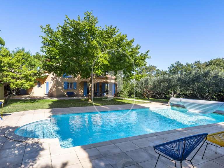 Villa L'Isle-sur-la-Sorgue - 4 chambres - 160m²
