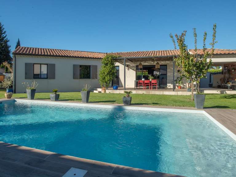 Villa L'Isle-sur-la-Sorgue - 3 chambres - 125m²