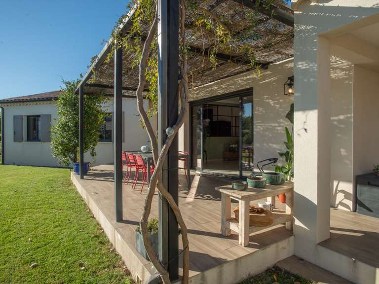 Villa L'Isle-sur-la-Sorgue - 3 chambres - 125m²