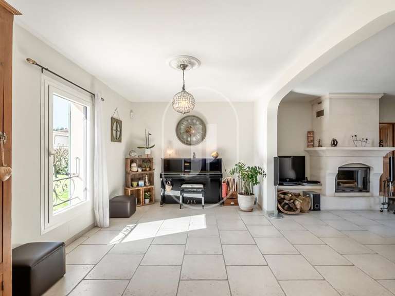 Villa L'Isle-sur-la-Sorgue - 4 chambres - 197m²