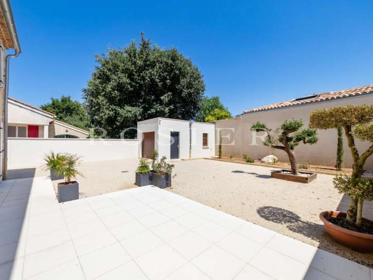 Villa L'Isle-sur-la-Sorgue - 3 chambres - 120m²