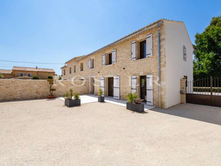 Villa L'Isle-sur-la-Sorgue - 3 chambres - 120m²