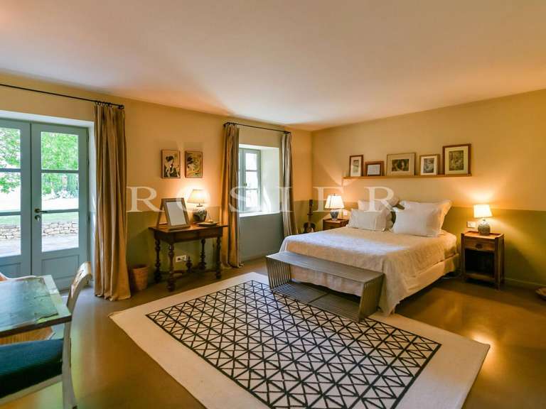 Villa L'Isle-sur-la-Sorgue - 8 chambres - 700m²