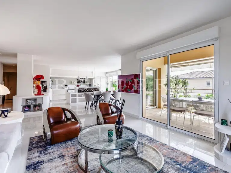 Villa L'Isle-sur-la-Sorgue - 2 chambres - 123m²
