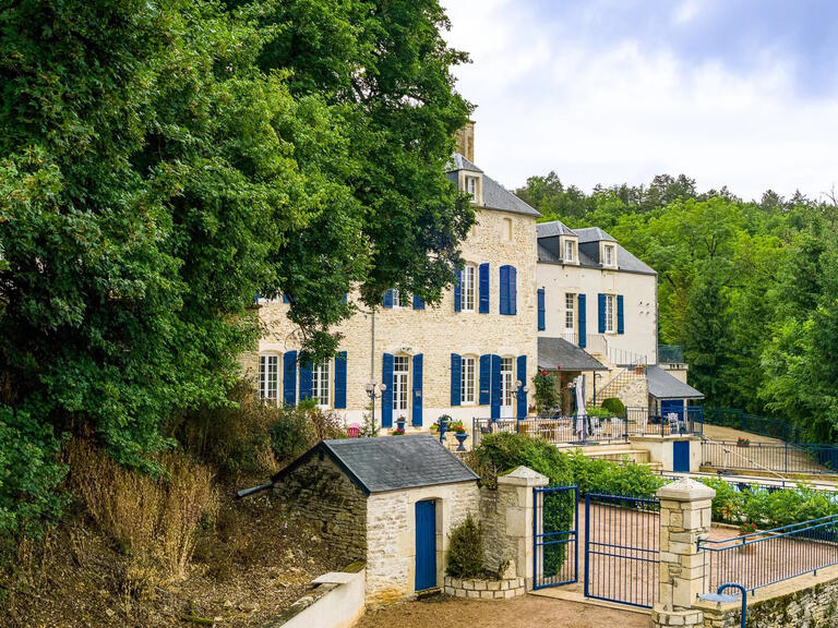 Propriété L'Isle-sur-Serein - 7 chambres - 1972m²