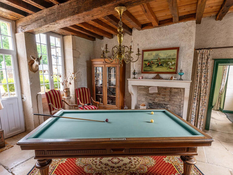 Propriété L'Isle-sur-Serein - 7 chambres - 1972m²