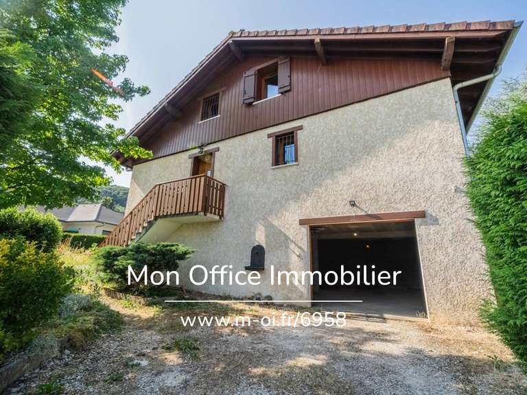 Maison La Balme-de-Sillingy - 4 chambres - 115m²