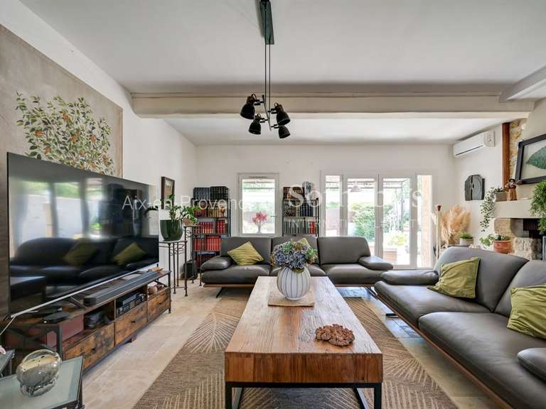 Maison La Barben - 5 chambres - 200m²