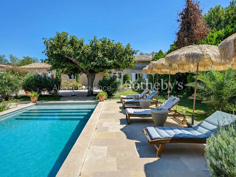 Maison La Barben - 5 chambres - 200m²