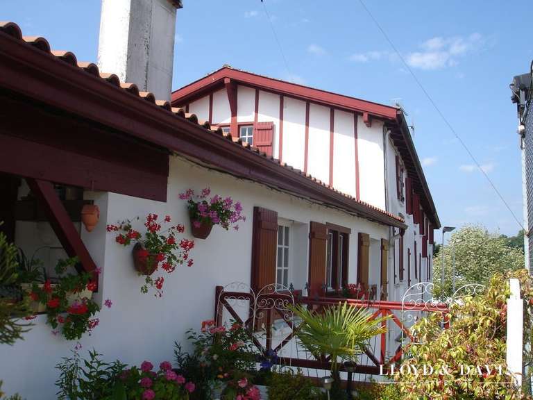 Maison La Bastide-Clairence - 5 chambres - 235m²
