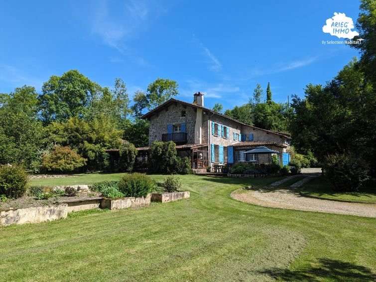 Maison La Bastide-de-Sérou - 13 chambres - 399m²