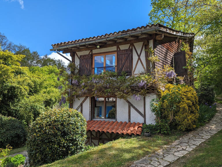 Propriété La Bastide-de-Sérou - 13 chambres - 399m²