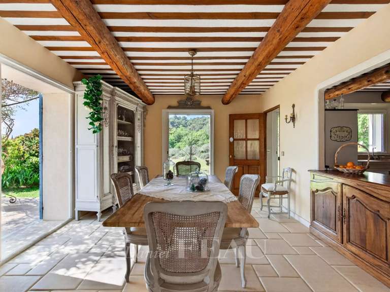 Maison La Bastide-des-Jourdans - 4 chambres - 248m²