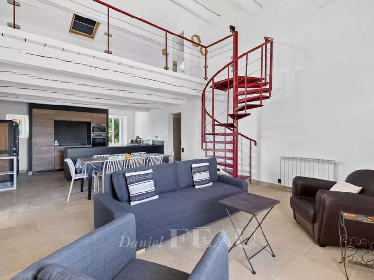 Maison La Bastide-des-Jourdans - 480m²