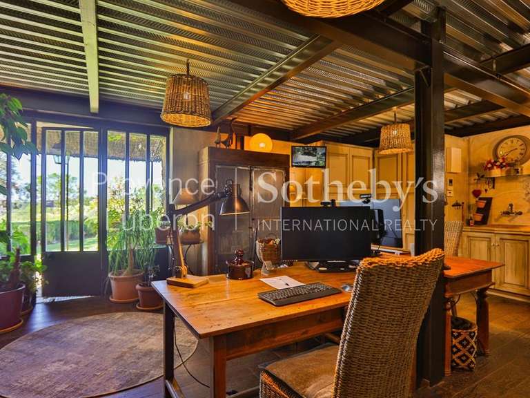Maison La Bastide-des-Jourdans - 6 chambres - 450m²