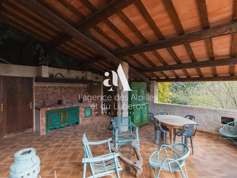 Propriété La Bastide-des-Jourdans - 498m²