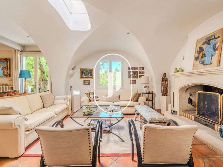 Propriété La Bastide-des-Jourdans - 5 chambres - 230m²